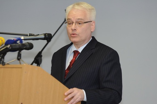 Predsjednik RH Ivo Josipović na Božićnom bogoslužju zagrebačkih EPC